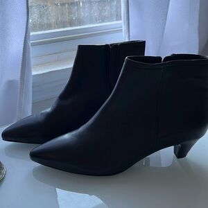 Seychelles Black Leather Booties